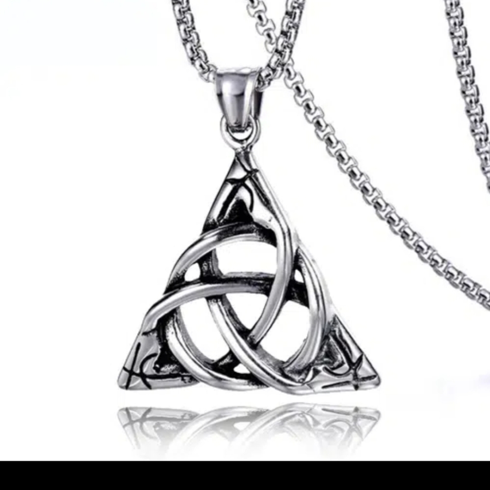 Necklaces - Picture 3 of 3